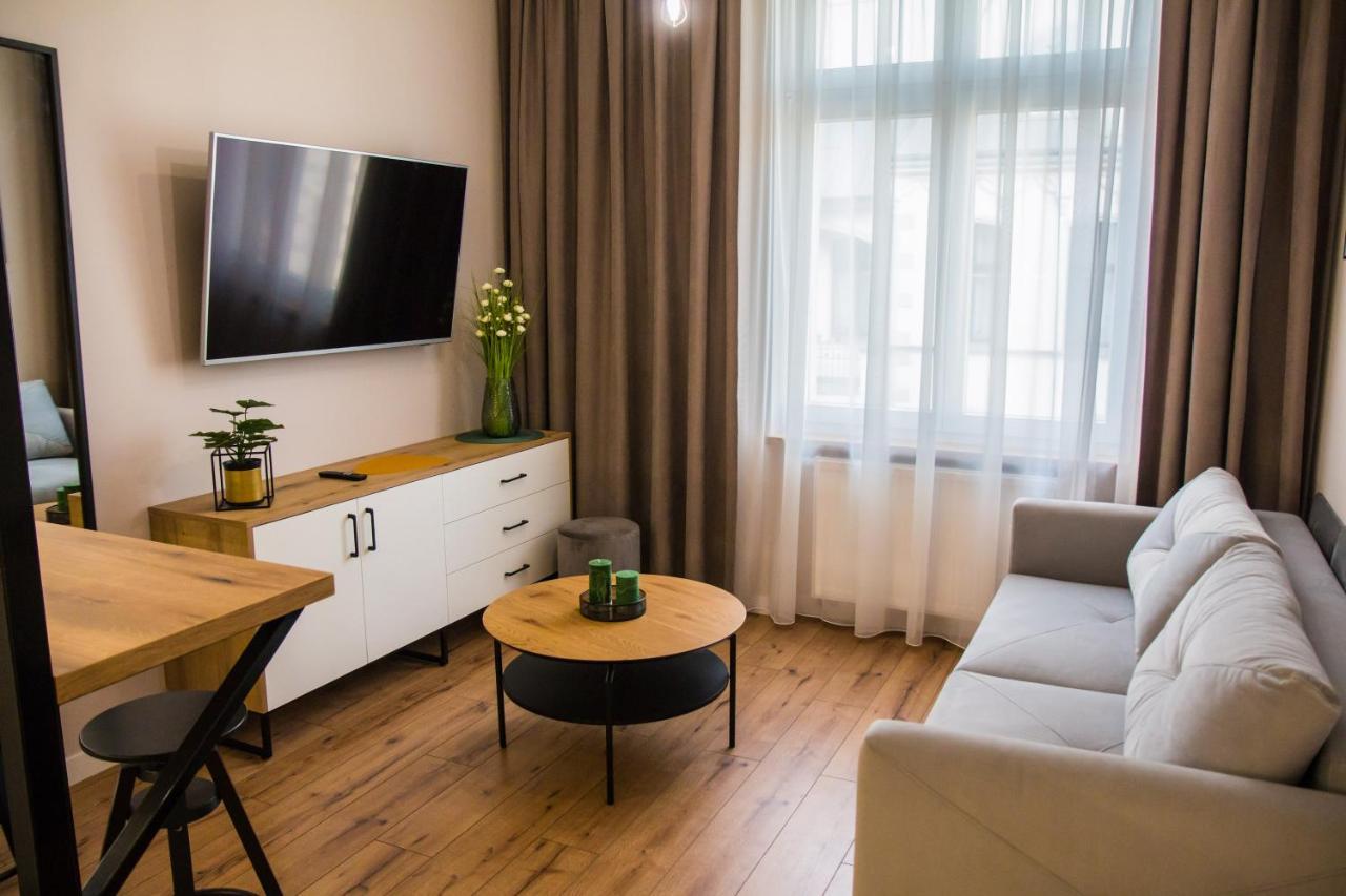 Piernikowe By Rentoom Apartment Torun Luaran gambar